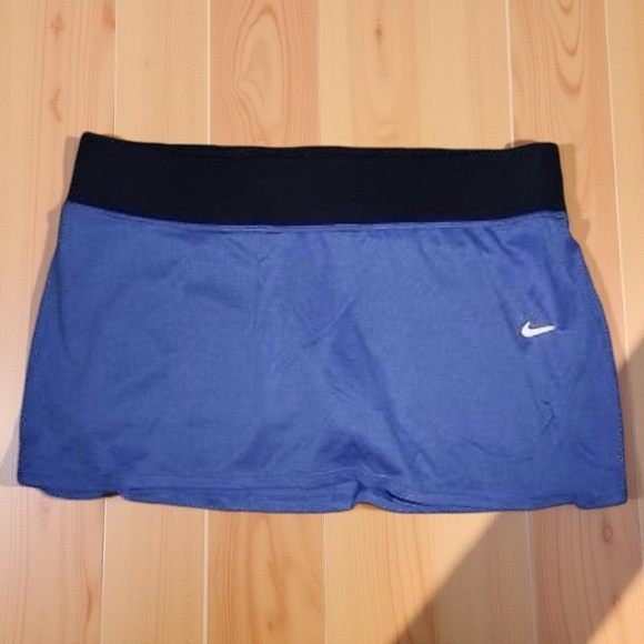 2/$38 NWT!! Nike DriFit Athletic Mini Skort • School • Athleisure • Gym • Gift - Picture 1 of 11